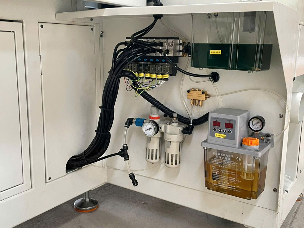 MÁY CẮT NHÔM CÔNG NGHIỆP LƯỠI 550 – CNC MÁY CẮT NHÔM CÔNG NGHIỆP LƯỠI 550 – CNC
